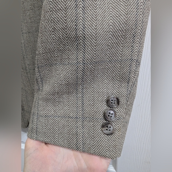 Vintage Pierre Cardin 100% Pure Wool Tailored Sport Coat, Brown, 44R - Picture 3 of 16